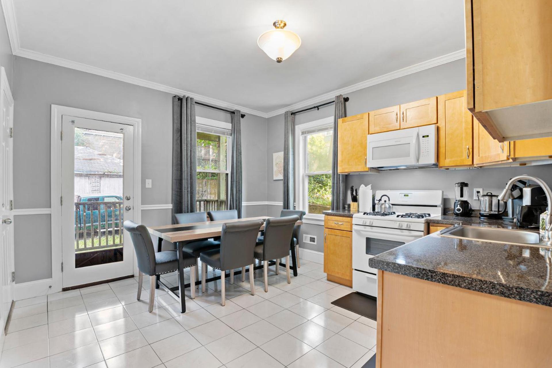 Spacious Near Ashmont - Evonify