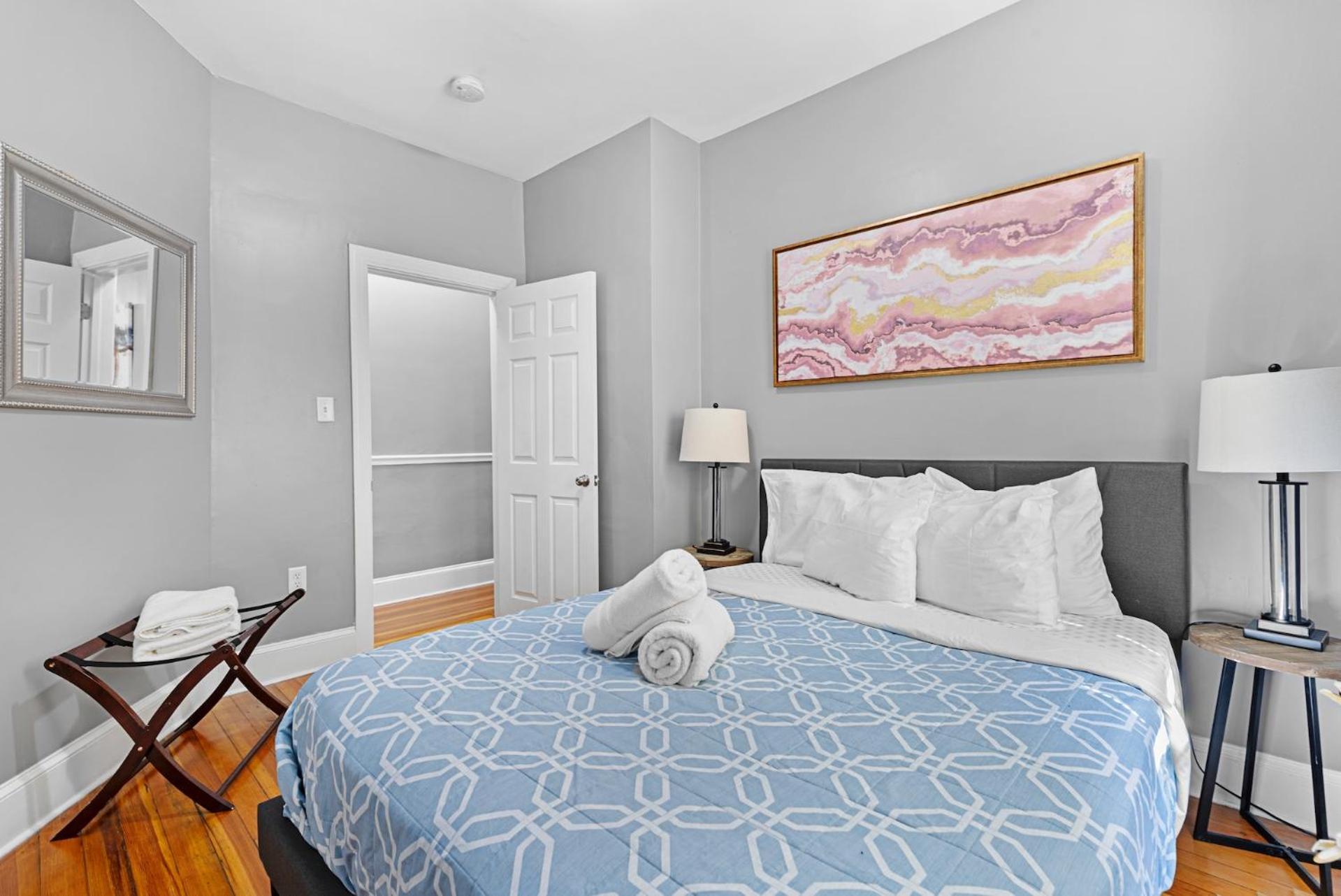 Spacious Near Ashmont - Evonify Apartment Boston